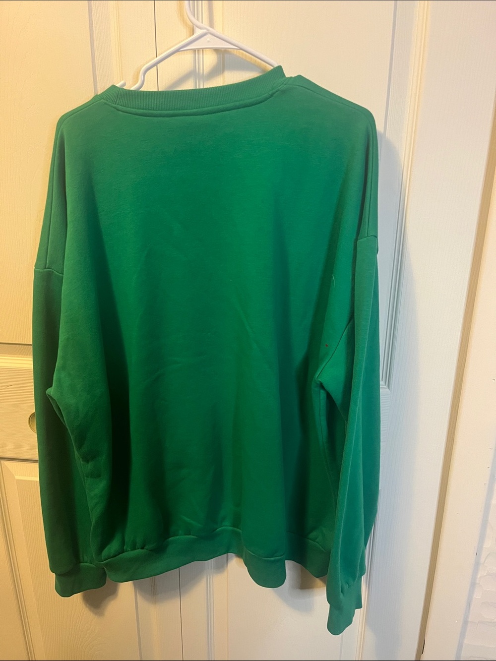 Buddy the Elf Green Graphic Crewneck Sweater with Iconic Movie Print - Picture 5 of 5